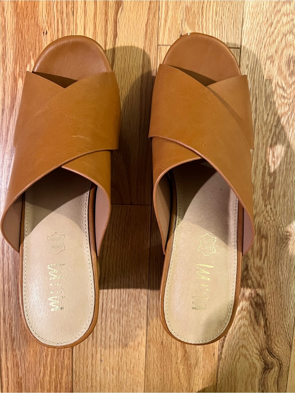 Women’s Tan Leather Cross-Strap Clog Heels - Picture 2 of 6